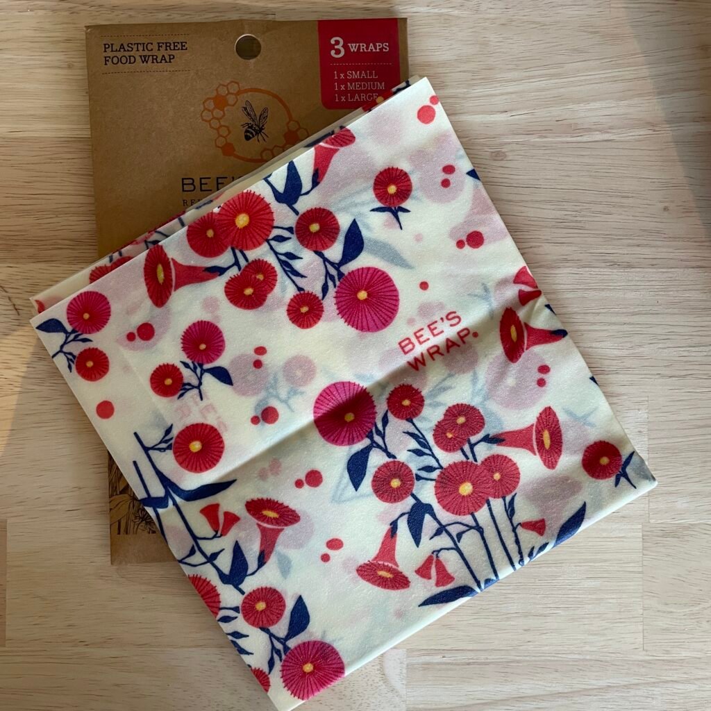 Bee’s wax wrap - Bees Wax Food Wrap - bread bags wraps and better lids with beeswax