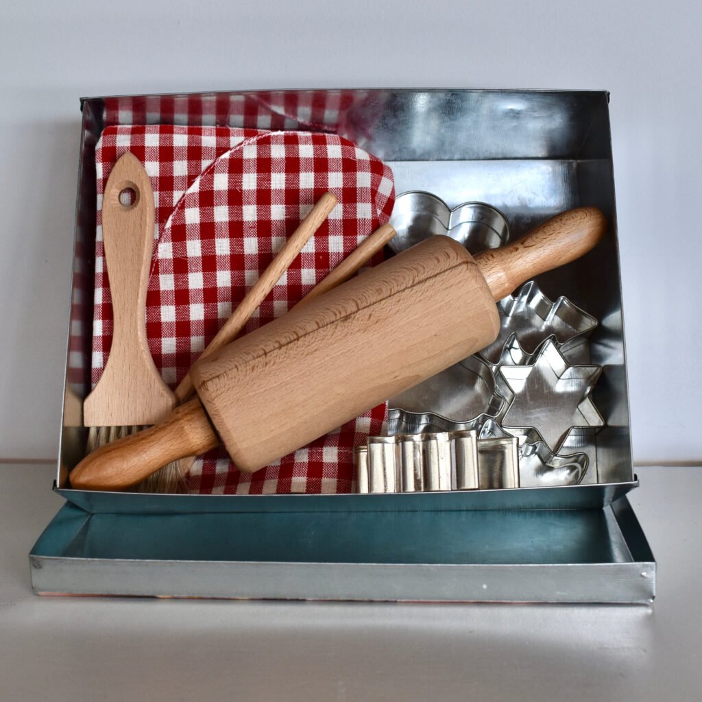 Redecker Bakers Tin