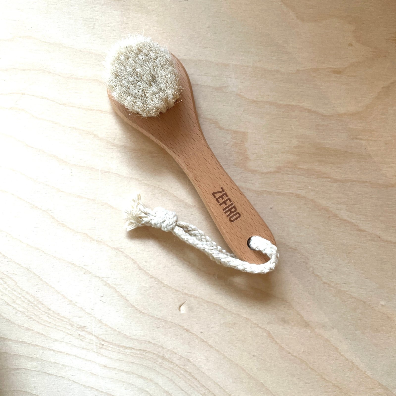 Dry Face Brush
