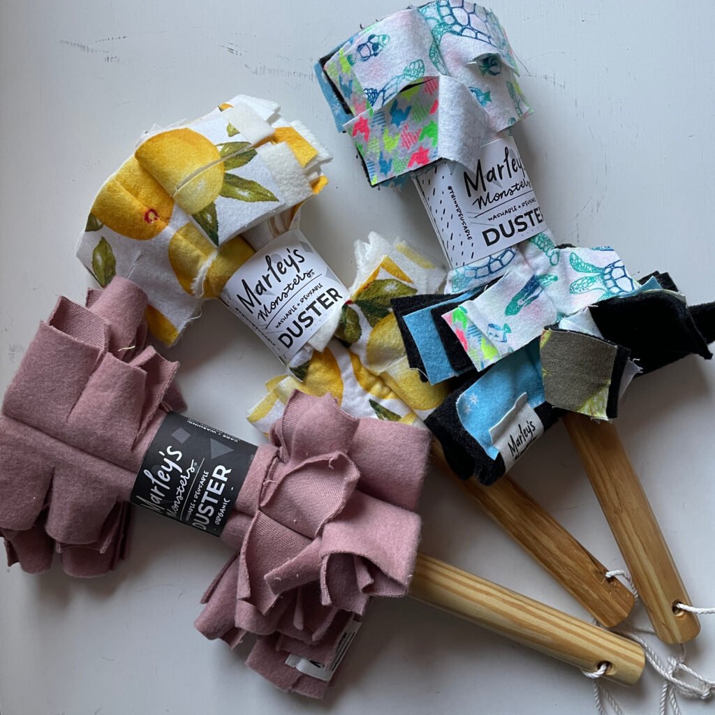 Duster (Washable) with Wooden Handle