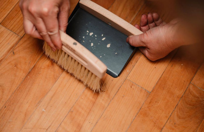 Mini Sweep (Dust Pan & Broom) - Zefiro