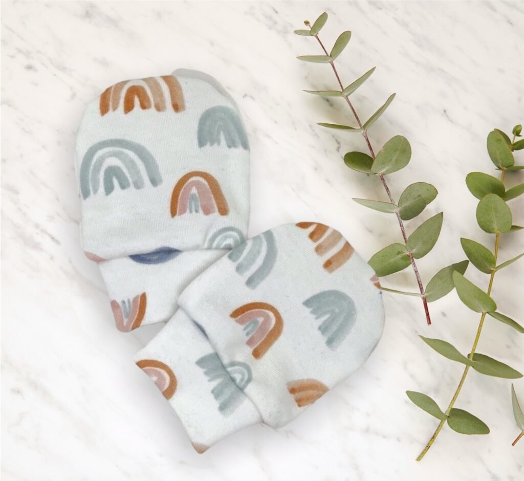 No-Scratch Baby Mittens (0-6months)