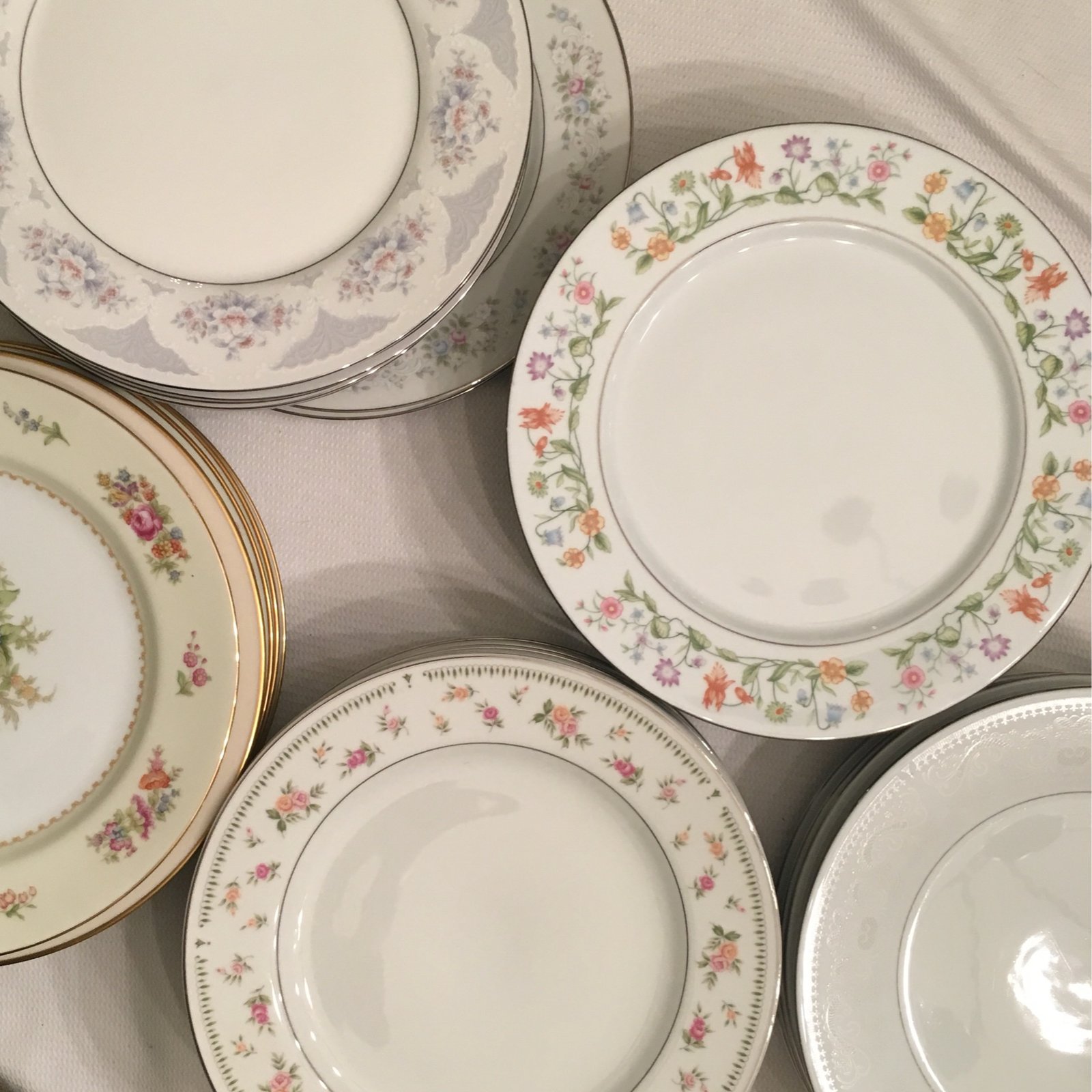 Sustainable Haus Dish Service Rental - Adults