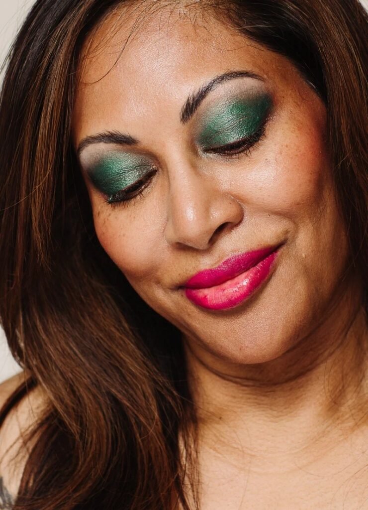 Elate EyeShade Eye Shadow Pencil